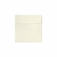 LUX - Enveloppes carrées de 5 x 5, naturel, 50/boîte (8505-03-50)-Les enveloppes carrées de 5 x 5 po sont idéales pour les faire-part, les mariages, les cartes de souhaits et les invitations