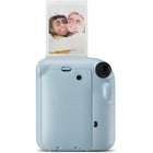 FujiFilm - Appareil instantané Instax Mini 12 - Bleu pastel-Il suffit de tourner l'objectif pour allumer et éteindre l'appareil