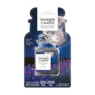 Yankee Candle - Parfum de voiture suprême - nuit d'été-Nuit d'été : Un mélange grisant de musc, de patchouli et de sauge allié à de l'eau de Cologne à l'acajou