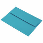 JAM Paper - Enveloppes d'invitation colorées A7 - 5 1/4 x 7 1/4 - bleu recyclé - Paquet de 100-Ces enveloppes sont parfaites pour envoyer des invitations, des cartes de voeux, des RSVP, des cartes de remerciement, des cadeaux d'anniversaire, des remises de diplômes, des vacances et plus encore