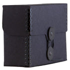 JAM Paper - Portefeuille Kraft avec Bouton et Ficelle Petit Large - 4 1/4 x 6 1/4 x 2 - Noir Recyclé-Taille: Petit Large (4,25 po x 6,25 po x 2 po)