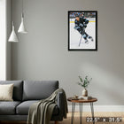 Dylan Guenther Utah Mammoth - Toile encadree - 22" x 31"-Prêt à accrocher - livré entièrement assemblé