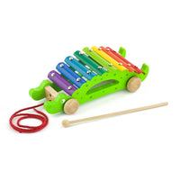 The Original Toy Company - Xylophone crocodile à tirer-Double fonctionnalité : le xylophone crocodile « à tirer » n'est pas seulement un instrument de musique, c'est aussi un jouet à tirer amusant ! Combinant deux activités de jeu appréciées en une seule, il offre deux fois plus de plaisir à votre tout-petit