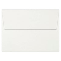 LUX - Enveloppes d?invitation A7 (5 1/4 x 7 1/4 po), 60lb, blanc avec bande détachable, 250/boîte (4880-WPP-250)-Les enveloppes A7 (13,3 x 18,4 cm) sont parfaites pour les invitations à des fêtes, les cartes de remerciement, les faire-part de mariage, les annonces et les photos 13 x 18 cm.