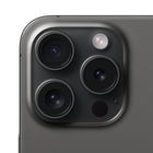 Apple - iPhone 15 Pro 6,1 po ecran Liquid Retina - 1 To - Titane noir - Bell et Virgin Plus-Puissant Système Caméra Pro : Sept objectifs pro qui décuplent vos options de cadrage. Captez des images extra haute définition riches en couleurs et en détails avec la caméra principale 48 Mpx. Et prenez des gros plans plus nets d’encore plus loin avec la caméra téléobjectif 3x d’iPhone 15 Pro