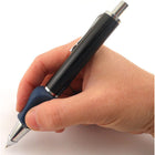 The Pencil Grip - Stylo à bille lourd avec le grip pour crayon - noir-Il peut améliorer la lisibilité de l'écriture en réduisant les tremblements, en diminuant la fatigue et en augmentant la force musculaire.