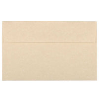  JAM Paper Enveloppes d'invitation parchemin A10 - 6 x 9,5 po - Marron recyclé - paquet de 50-Couleur : marron, Les enveloppes présentent une finition parchemin marbré pour une touche élégante