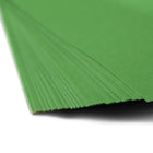 Jam Paper, 32 lb Couleur Papier, 8,5 po l x 11 po H, Vert recyclé, 100 feuilles/paquet-Idéal pour les bulletins d'information, les brochures, les invitations, les annonces, les dépliants, les formulaires et plus encore