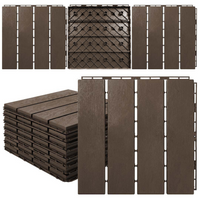 MotionGrey - Dalles de terrasse extérieures  à 4 lattes, emboîtables et imperméables, pour patio, balcon et jardin - Brun - ensemble de 20 pièces-Ensemble de 20 dalles à 4 lattes emboîtables de couleur brun pour créer un revêtement extérieur coordonné