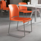 Flash Furniture – Chaise empilable à dossier profilé Hercules avec base traîneau argentée, orange-S'empile jusqu'à 5 chaises de hauteur