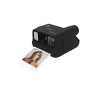 Polaroid - Appareil photo instantané Go 3e génération - noir-Miroir à selfie et flash puissant. Fini les têtes coupées ! Le miroir à selfie frontal vous assure un cadrage parfait, tandis que le puissant flash intégré garantit des photos nettes en toutes circonstances