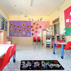 Ashley Productions - The Original Fun Mat - Mat Runner - 15 -5" x 47" - Laissez tomber la neige-Facile à nettoyer : La surface absorbante et douce permet de nettoyer rapidement les déversements et les désordres.