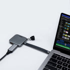 Kopplen - Hub mobile à fixation magnétique-Une prise audio 3,5 mm intégrée offre une entrée/sortie propre pour les écouteurs ou microphones externes, garantissant une qualité audio optimale