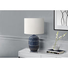 Monarch Specialties - Luminaire - 22 po H Lampe De Table - Céramique Bleue - Abat-Jour Ivoire / Crème - Contemporain - Moderne-Parfaite pour éclairer divers espaces et créer une ambiance chaleureuse en appuyant sur l'interrupteur à bouton rotatif facile à allumer et à éteindre, qui peut accueillir une ampoule de 100 W (non incluse)