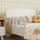 Qaba - Cadre de lit avec barrières latérales de sécurité pour filles et garçons, mobilier de chambre - blanc-Supporte jusqu’à 176 lbs (80 kg), adapté à une utilisation durable et aux moments partagés
