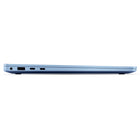 Microsoft - Surface Laptop Copilot+ PC 13,8 po Laptop avec Écran tactile - Snapdragon X Plus - 512 Go SSD - 16 Go RAM - Windows 11 - Saphir - Anglais-Un style élégant : Conçu avec de l’aluminium durable et léger et offrant quatre magnifiques couleurs – platine, noir et les nouvelles couleurs saphir et dune