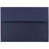 JAM Paper - Enveloppes d'invitation A7 Premium - 5 1/4 x 7 1/4 - bleu marine - Paquet de 100-Caractéristiques de l'enveloppe : Fermeture en gomme à rabat droit, finition en papier lisse de haute qualité