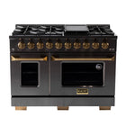 Kucht - 48 po Série KED style professionnel à double combustible - Gemstone-Cuisinez et pâtissez comme un professionnel grâce à deux fours séparés avec grandes fenêtres de four : le four principal en porcelaine bleue robuste offre 4,2 pi³ de capacité, tandis que le four latéral additionnel dispose de 2,5 pi³