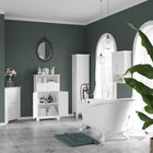 Kleankin - Armoire de salle de bain haute avec étagères réglables - blanc-Deux poignées en alliage sont élégantes et pratiques pour ouvrir la porte 