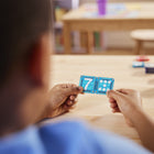 MAGNA-TILES - microMAGS Ensemble de construction magnétique Apprendre les chiffres 56 pièces-Plus à explorer: Explorez d’autres ensembles MAGNA-TILES qui stimulent la créativité et l’apprentissage, notamment l’ensemble APPRENDRE les lettres, 56 pièces. Chaque boîte propose des façons uniques aux enfants de s’initier à la construction et à l’apprentissage précoce