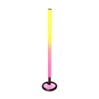JBL - PartyLight Stick Éclairage de fête sur tige Bluetooth-Élevez votre fête au niveau supérieur : Le bâton JBL PartyLight se synchronise automatiquement avec le son et les lumières de n'importe quel JBL PartyBox, transformant votre fête en une sensation sensorielle incroyable.