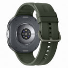 Saumsung - Montre intelligente Bluetooth Galaxy Watch9 - 44 mm - Argent-Prenez mieux soin de votre sommeil pour améliorer vos performances grâce à la Galaxy Watch9. La Galaxy Watch9 peut détecter l'apnée du sommeil et vous fournir des informations sur sa gravité, vous permettant ainsi de savoir quand agir