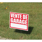 Cosco - Panneau Vente de garage avec kit de piquet métallique 15 po x 19 po rouge et blanc usage extérieur, texte français-Le design rouge et blanc audacieux assure une grande visibilité pour attirer l’attention à distance