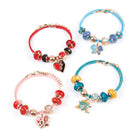 Make it Real - Descendants , L'ascension de Red- Charms Livre d'histoire et bracelet DIY-Le coffret comprend un livre de 40 pages pour découvrir les personnages et plonger dans l'histoire d'Auradon Prep et de la redoutable Reine de Cour. Des instructions simples guident les jeunes créateurs dans l'assemblage de leurs bracelets !