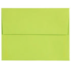 JAM Paper - Enveloppes d'invitation colorées A2 - 4,375 x 5,75 - vert lime ultra - Paquet de 50-Caractéristiques de l'enveloppe : fermeture à rabat gommé droit, finition en papier lisse de haute qualité