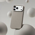 TUFF8 - Étui GlideAir Mag Gris iPhone 17 Pro Max-Surface mate douce : aide à résister aux empreintes digitales et garde votre étui propre et élégant