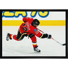 Jarome Iginla 20x29 Flames Shooting-H - Toile encadree - 31" x 22"-Impression sur toile de qualité supérieure avec bordures enveloppées