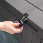 Suncast - Coffre de terrasse 50 gal - Poivre noir-Dimensions intérieures : 34,25 po L x 17,75 po P x 19,25 po H.
