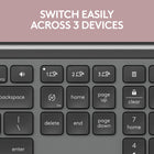 Logitech - MK955 Signature Slim ensemble clavier et souris sans fil - Graphite-Fonctionne sur la plupart des plates-formes: connexion sans fil fluide à Windows, macOS, ChromeOS, Linux, iPadOS, iOS et Android, associez-le facilement via Bluetooth ou Logi Bolt