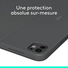 Étui-clavier Logitech Combo Touch pour iPad Pro 13" (M4 et M5) 2024 - Graphite - Anglais-Une protection absolue sur-mesure: l'étui unique léger mais robuste de cet étui clavier pour iPad protège votre iPad des rayures pour que vous puissiez l'emporter partout en toute tranquillité 