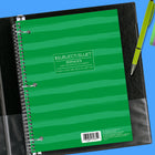 Cahier à une matière 10 1/2 po H x 8 po l, 80 pages, assortis-Pages lignées collège : Lignage collège clair et uniforme favorisant une écriture soignée et efficace, idéal pour les étudiants et les professionnels.