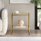 Hudson&Canal - Table d'appoint carrée Hera 50 cm de large avec étagère miroir - Laiton-Nettoyer avec un chiffon doux et sec, sans produits chimiques agressifs ni produits de nettoyage abrasifs