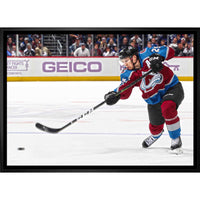 Nathan MacKinnon Colorado Avalanche Shooting sur toile - Toile encadree - 31" x 22"-Impression sur toile de qualité supérieure avec bordures enveloppées