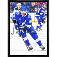 Nikita Kucherov Tampa Bay Lightning - Toile encadree - 22" x 31"-Impression sur toile de qualité supérieure avec bordures enveloppées