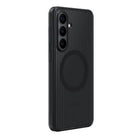 Samsung - Coque magnétique renforcée noire pour Galaxy S26+-Les aimants intégrés permettent d'aligner votre Galaxy S26+ pour la recharge sans fil et facilitent la fixation d'accessoires magnétiques compatibles : il suffit de la clipser