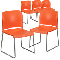 Chaise empilable orange profilée HERCULES d’une capacité de 880 lb à dossier complet avec base traîneau enduite de poudre grise-Ensemble de 5 chaises empilables polyvalentes