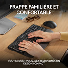 Logitech - MK670 Combo, clavier Wave Keys ergonomique sans fil avec souris sans fil - Graphite - Français-Plus de soutien des paumes, moins de pression: un repose-poignets rembourré avec de la mousse à mémoire de forme soutient vos poignets tout au long de la journée