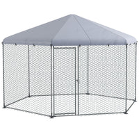 PawHut - poulailler 13,1 pi x 11,4 pi avec couverture pour jardin extérieur-Le toit ombragé garde les animaux au frais, au sec, confortables et protégés de la pluie et des rayons UV 