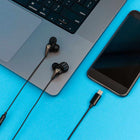 Jlab - Écouteurs filaires JBuds Pro USB-C - Noir-2 tailles d’ailes Cush Fin.
