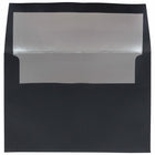 JAM Paper - Enveloppes d'invitation A8 doublées d'aluminium - 5,5 x 8,125 - lin noir avec feuille d'argent - Paquet de 25-Doté d'une finition en papier lisse et d'une doublure en aluminium brillant pour ajouter une touche de couleur à tout envoi