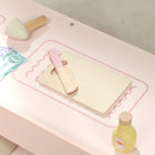 Qaba - Ensemble de jeu d’épicerie pour enfants avec caisse enregistreuse, distributeur automatique - rose-Fabriqué avec des matériaux stables aux bords lisses, offrant un jeu en toute sécurité 