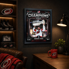 Frameworth - Cadre photoglass de Jordan Staal 16x20 des Carolina Hurricanes champions Coupe Stanley 2026 - 18 po l x 22 po H-Dimensions finales de 18 po x 22 po : présentoir encadré vertical idéal pour le salon, le bureau, la salle des partisans et la salle de sport