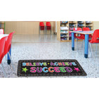 Ashley Productions - The Original Fun Mat - Mat Runner - 15 -5" x 47" - Croire - Réussir - Accomplir - Boucles de Craie.-Antidérapant et durable : Le support en caoutchouc robuste garantit la sécurité et la durabilité, idéal pour les zones à fort passage.