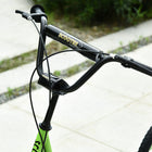 Aosom - Trottinette de rue pour jeunes avec roue gonflable de 16 po, freins doubles - vert-Guidon réglable, adapté aux enfants de plusieurs âges 