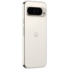 Google - Pixel 9 Pro XL - 256 Go - Porcelaine - Bell et Virgin Plus-Des photos et des vidéos de qualité presque professionnelle : Le système de 3 appareils photo arrière Pixel est le plus puissant à ce jour, et offre un Zoom haute résolution jusqu'à 30x et une qualité vidéo haute résolution, même dans le noir et de loin.