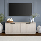 Hudson&Canal - Meuble TV Mansfield pour téléviseurs jusqu'à 78" - Blanc aulne-Fabriqué à partir de matériaux robustes en MDF et PVC dans une finition blanche en aulne fabriquée à la main